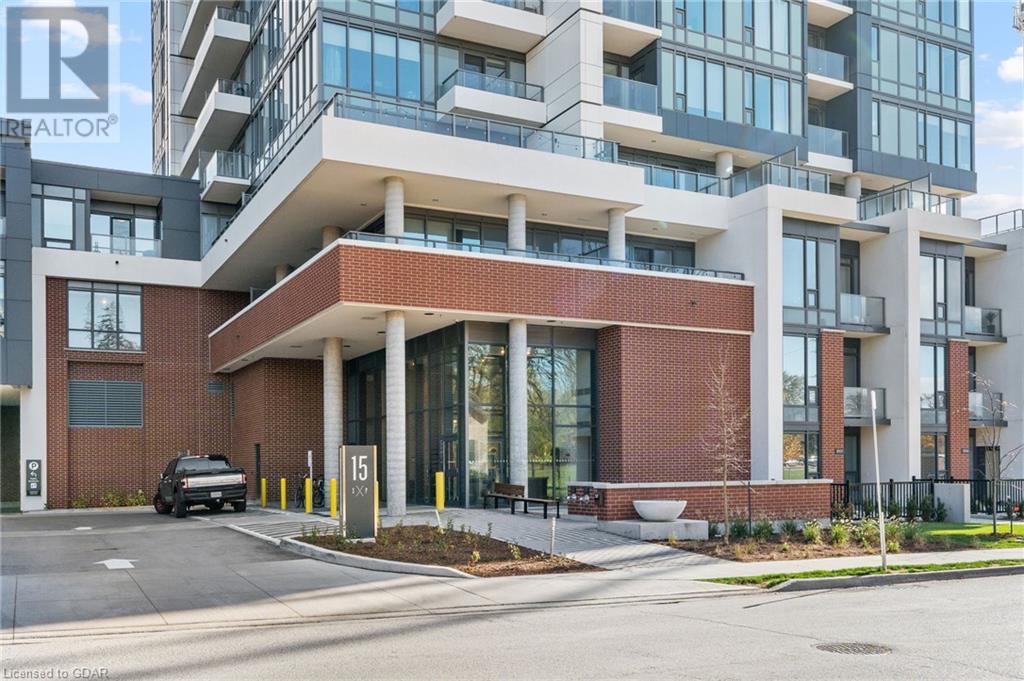 15 WELLINGTON Street S Unit# 2911