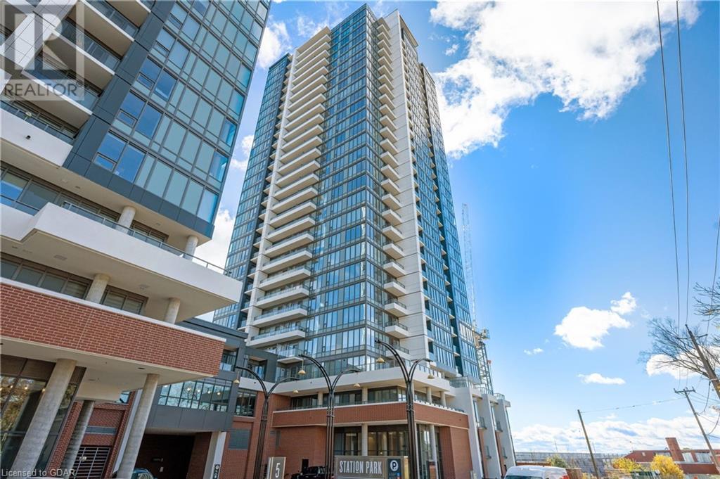 15 WELLINGTON Street S Unit# 2911