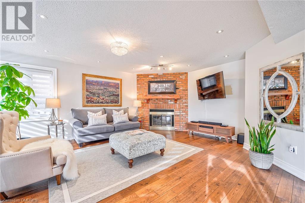 1312 SADDLER Circle