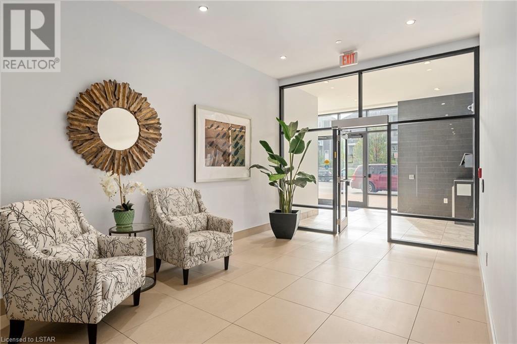 240 VILLAGEWALK Boulevard Unit# 1302