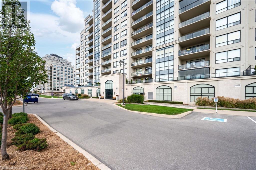 240 VILLAGEWALK Boulevard Unit# 1302