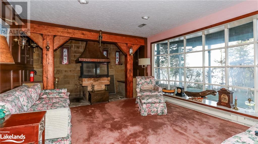 160 GILWOOD PARK Drive