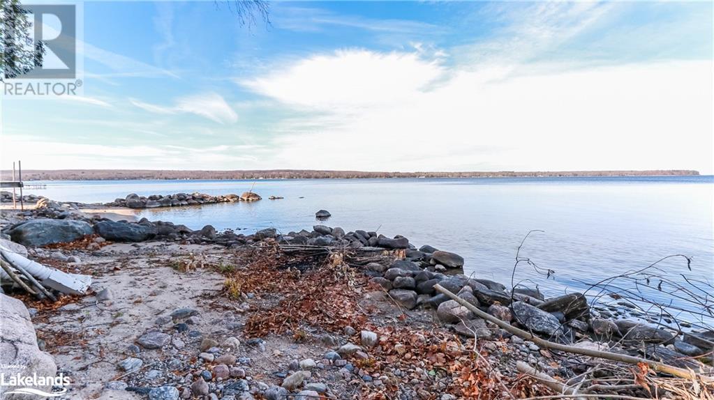 160 GILWOOD PARK Drive