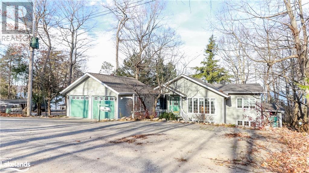 160 GILWOOD PARK Drive