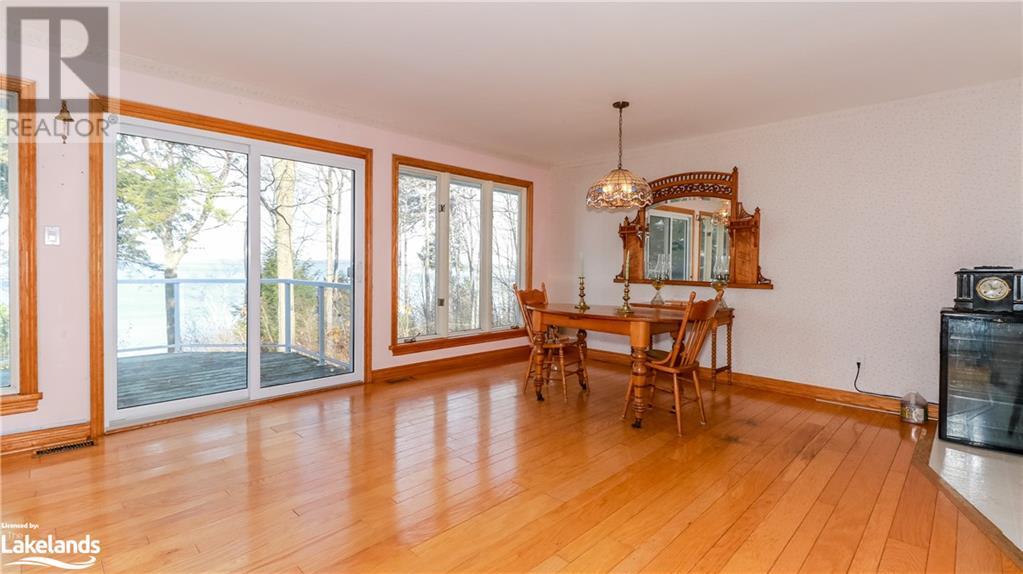 160 GILWOOD PARK Drive