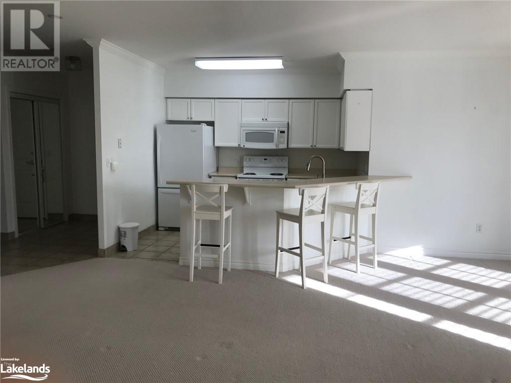 16 RAGLAN Street Unit# 102