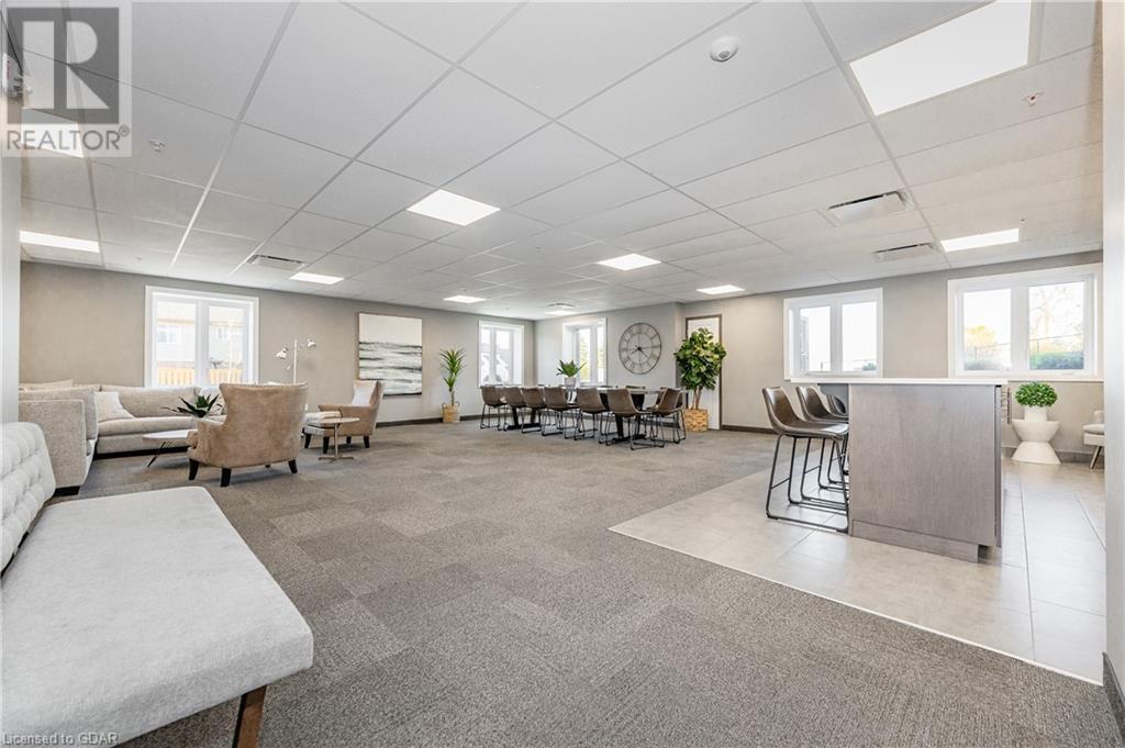 108 SUMMIT RIDGE Drive Unit# 106