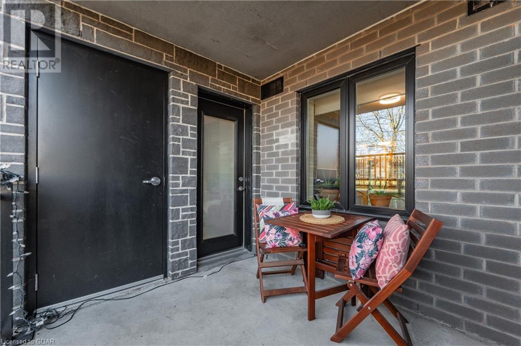 108 SUMMIT RIDGE Drive Unit# 106