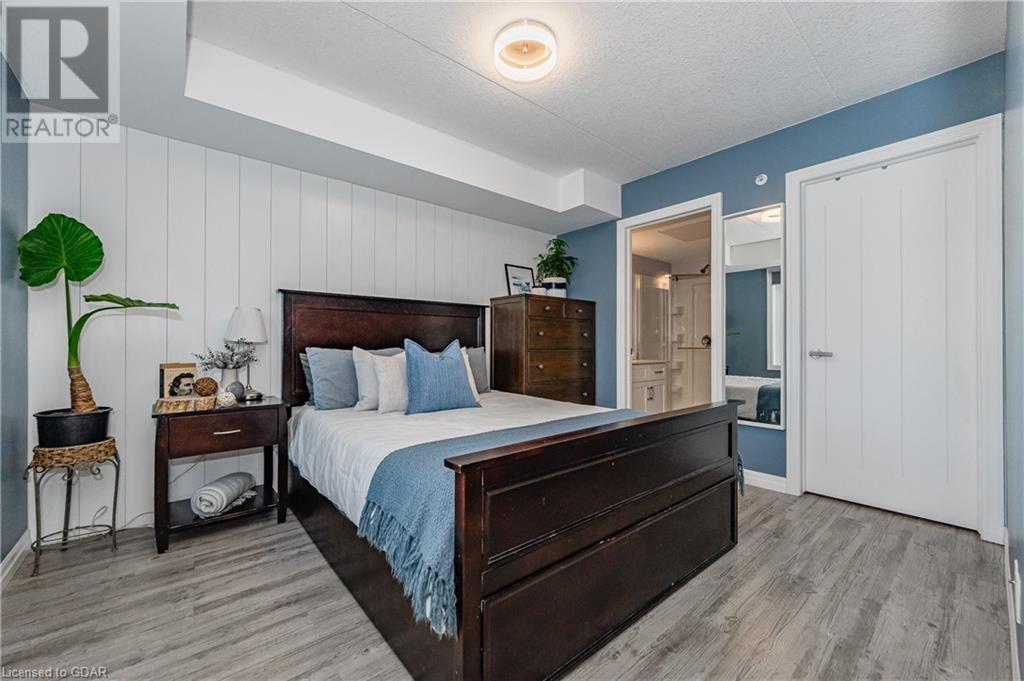 108 SUMMIT RIDGE Drive Unit# 106