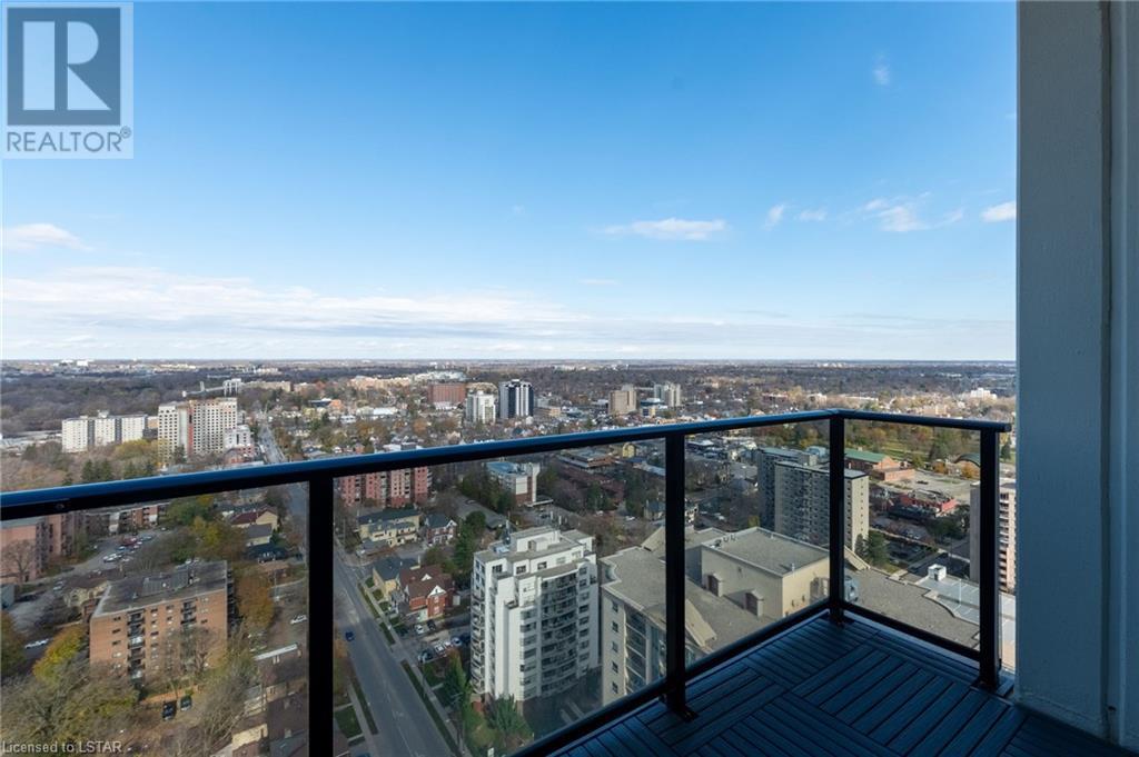 505 TALBOT Street Unit# 2702
