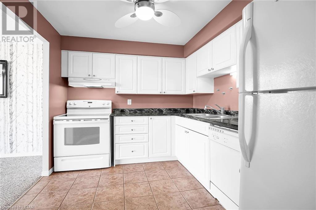 127 BELMONT Drive Unit# 909