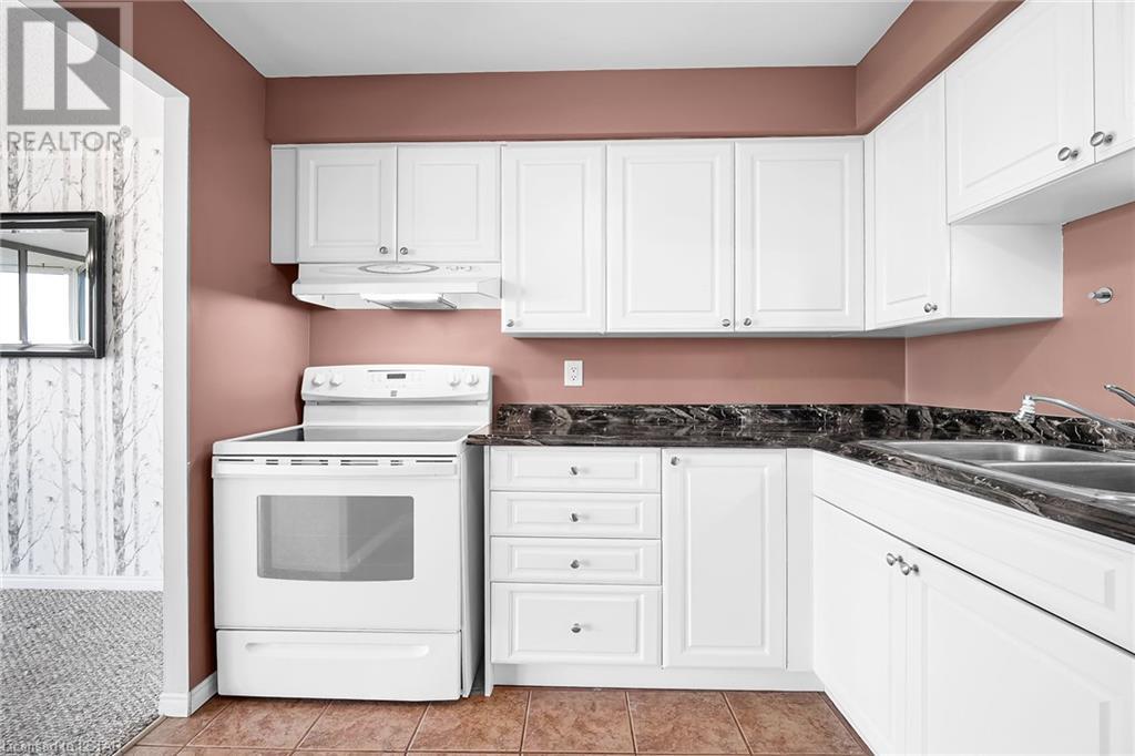 127 BELMONT Drive Unit# 909