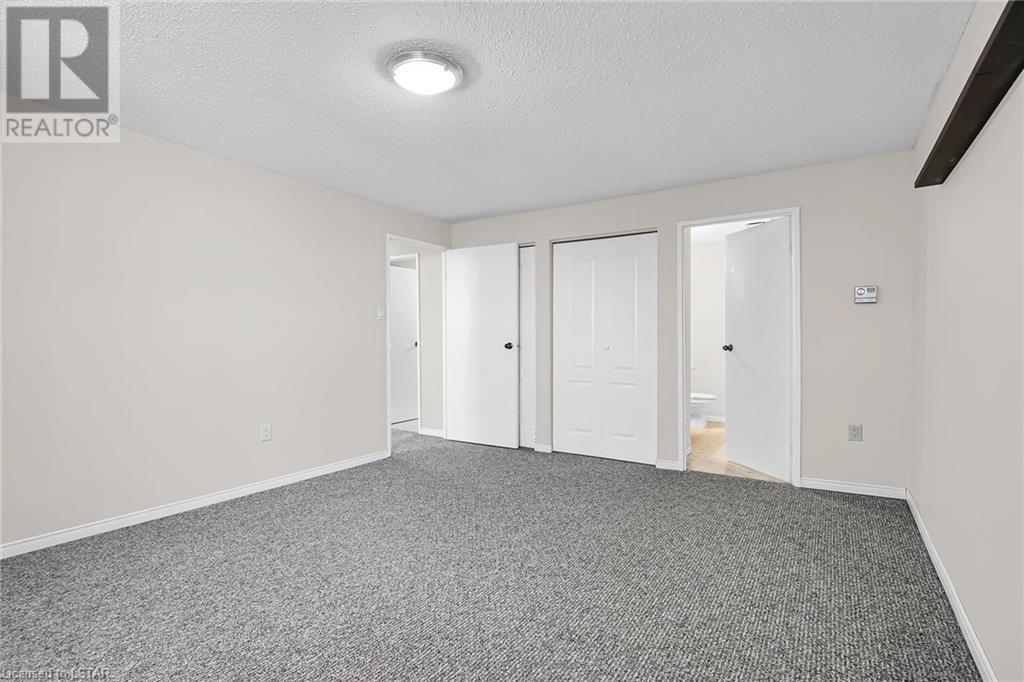 127 BELMONT Drive Unit# 909