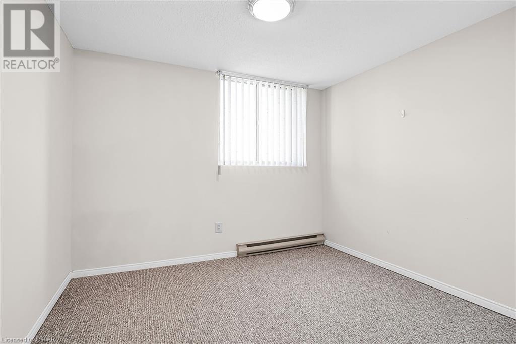 127 BELMONT Drive Unit# 909