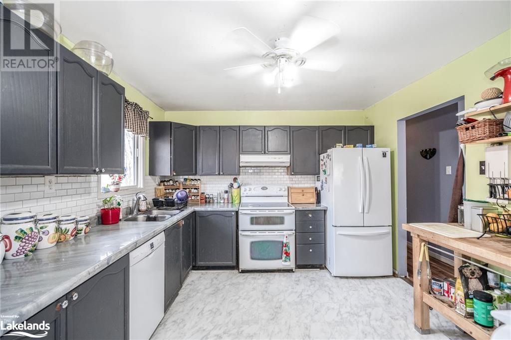 838 BIRCHWOOD Drive
