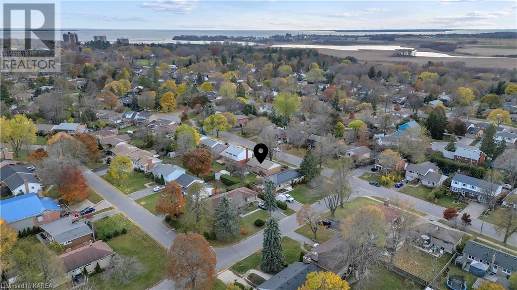 83 RICHARDSON Drive