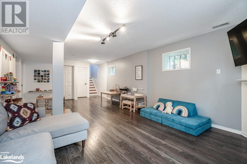 210 DYER Drive