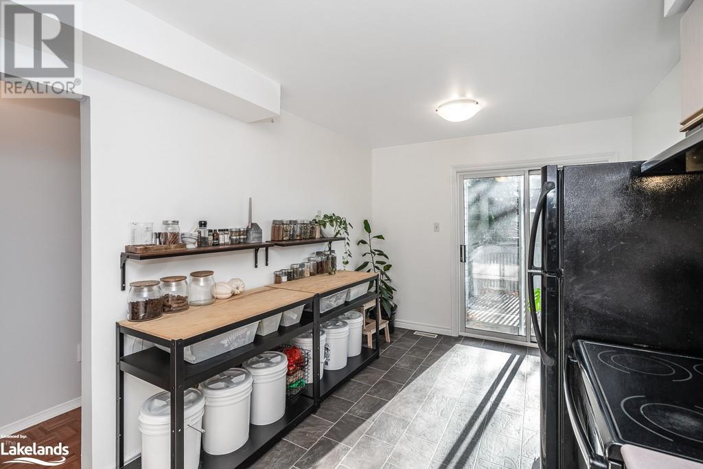 210 DYER Drive