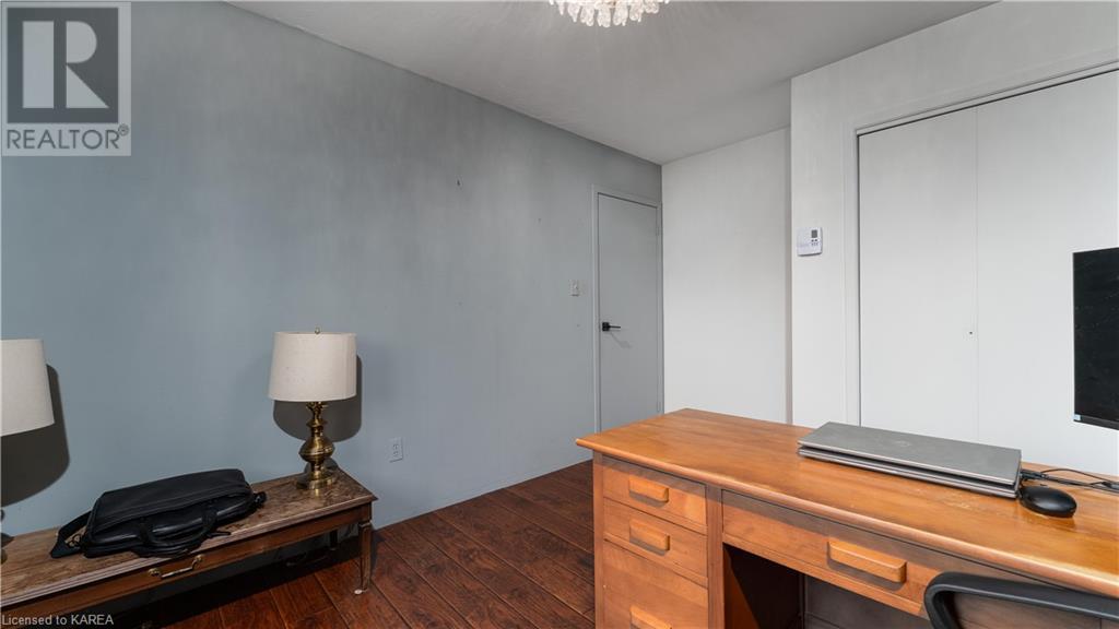 3365 SYDENHAM Road