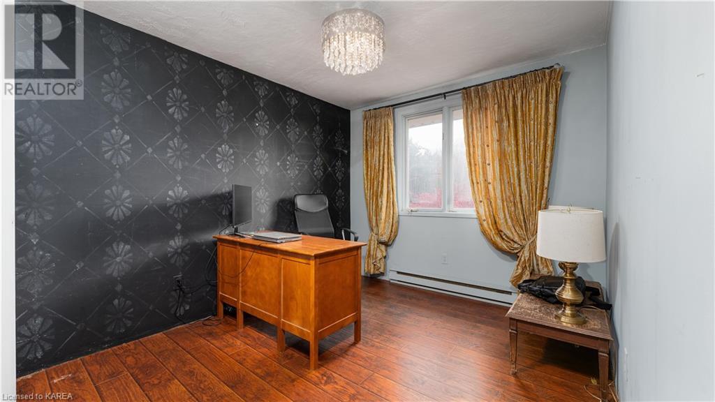 3365 SYDENHAM Road