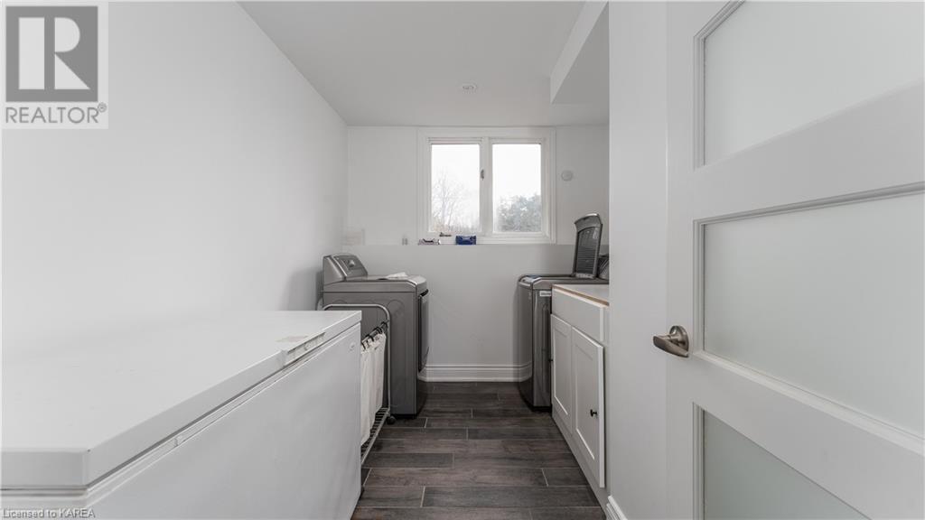 3365 SYDENHAM Road