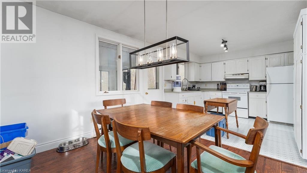 3365 SYDENHAM Road