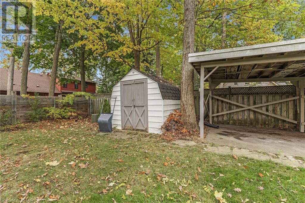 377 HYDE PARK Road