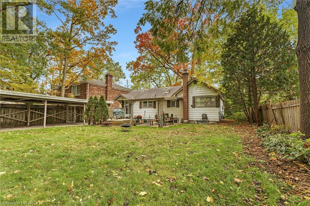 377 HYDE PARK Road