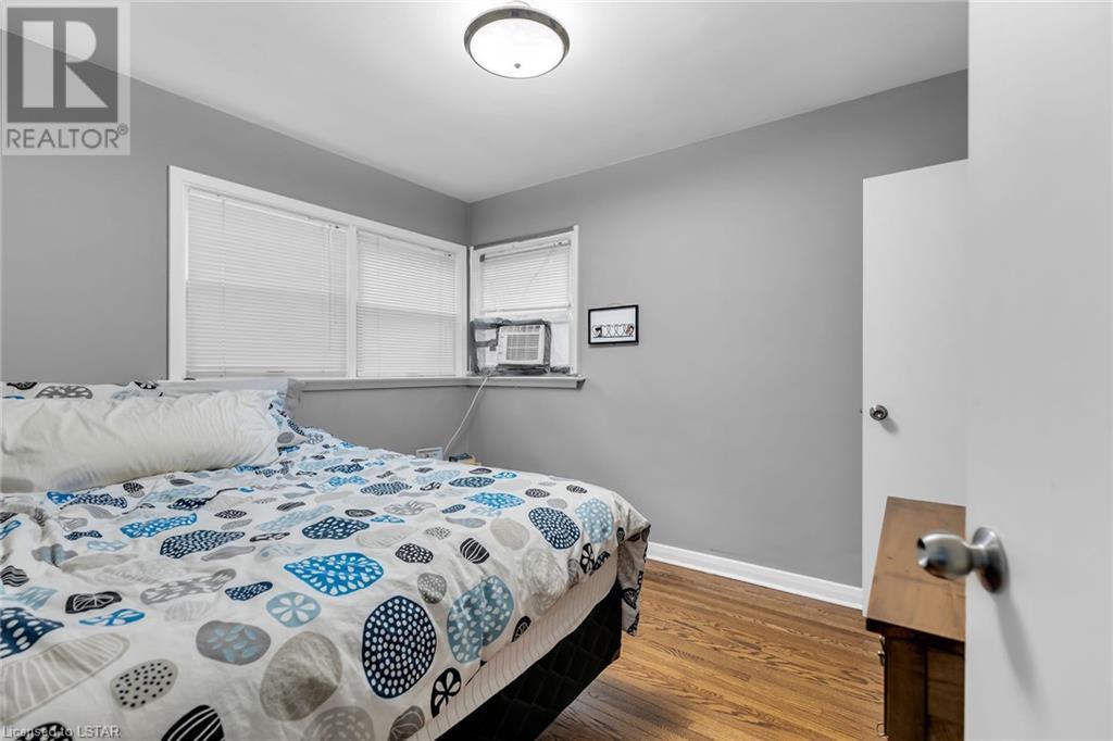 377 HYDE PARK Road