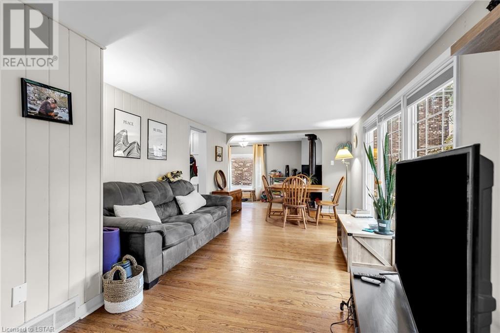 377 HYDE PARK Road