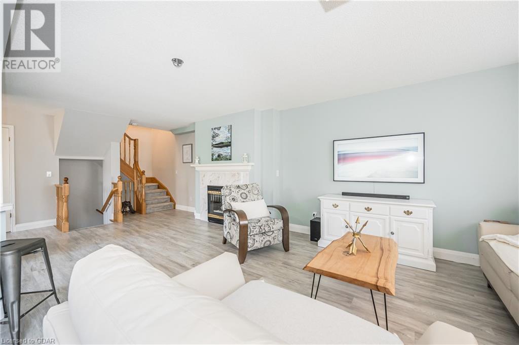 941 GORDON Street Unit# 33
