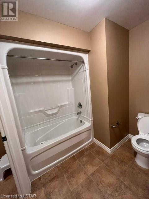 620 THISTLEWOOD Drive Unit# 41