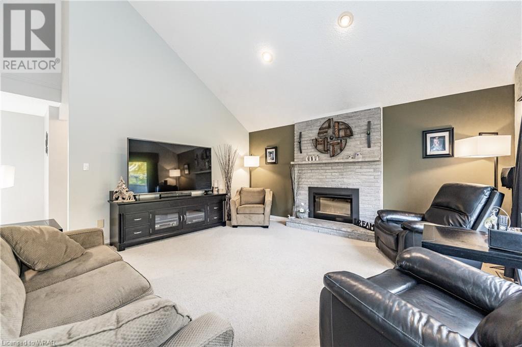 62 CORFIELD Drive
