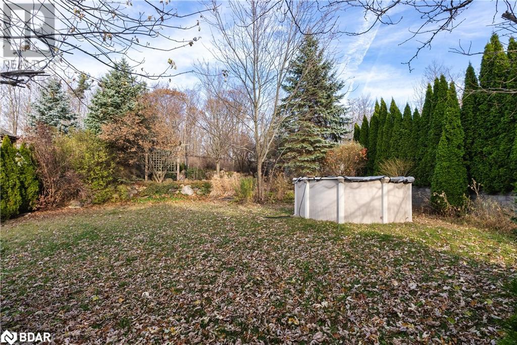 14 PINECLIFF Crescent