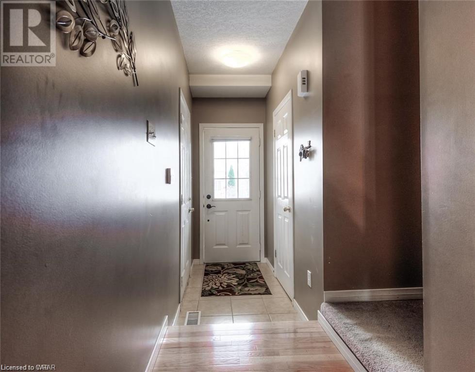 221 LANGLAW Drive