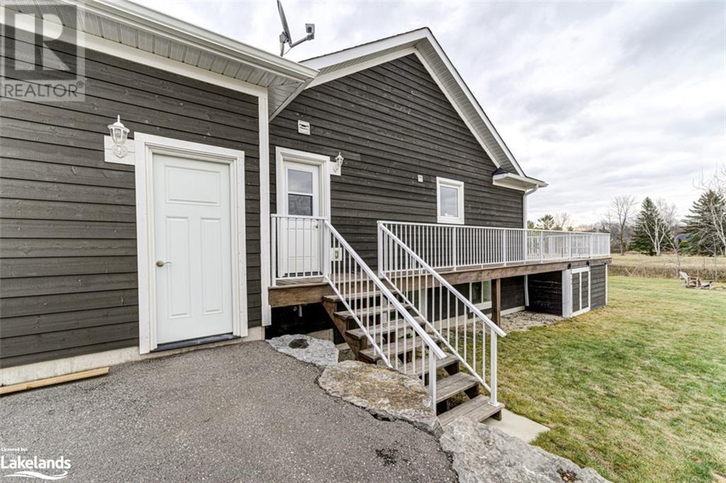 6 DEANNA Drive