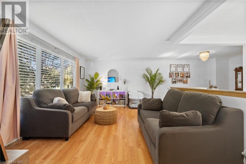 98 DORCHESTER Boulevard