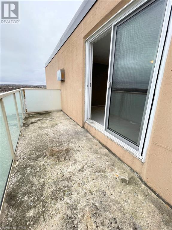 573 MORNINGTON Avenue Unit# 1104