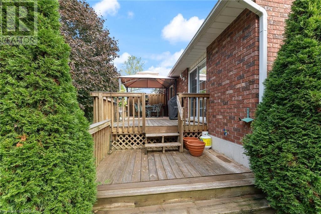 53 BEVERLY Street E Unit# 15