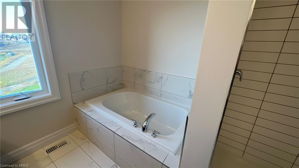 32 FAITH Street Unit# 11