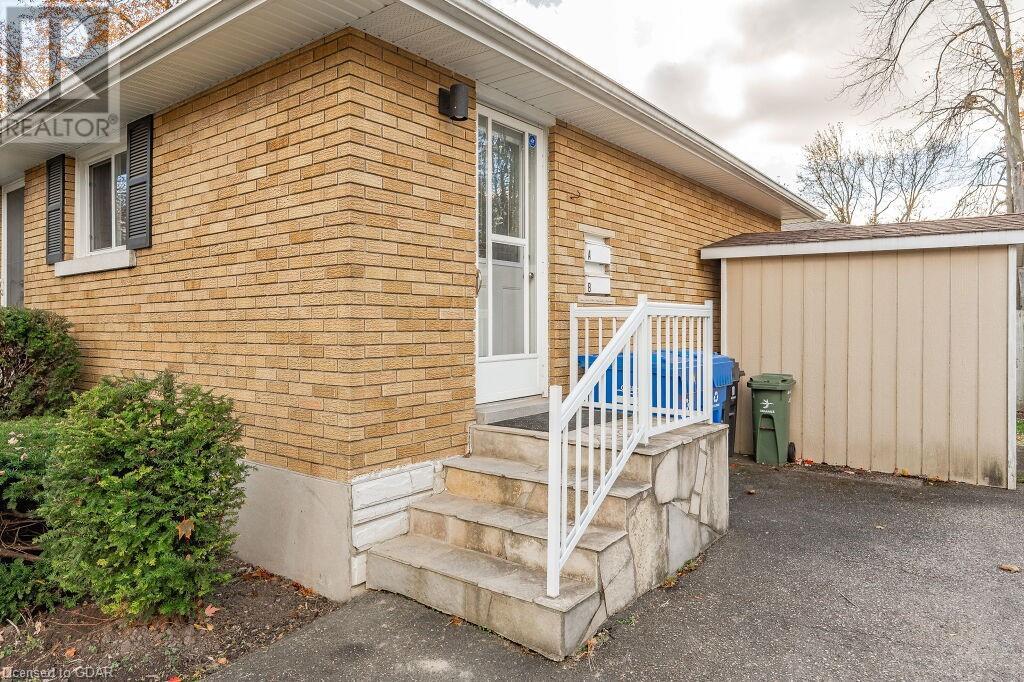 70 FREEMAN Avenue