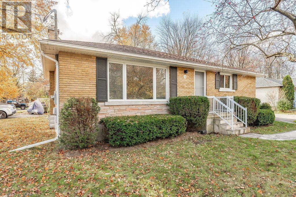 70 FREEMAN Avenue