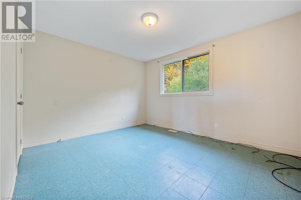 72-74 OAKWOOD Avenue