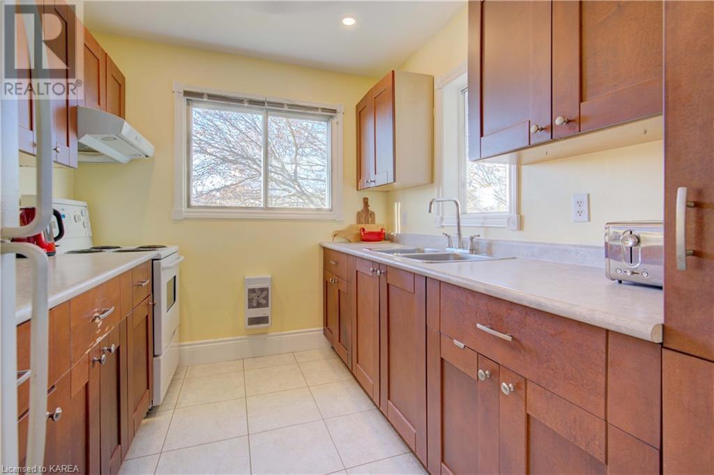 1000 PEMBRIDGE Crescent Unit# 312