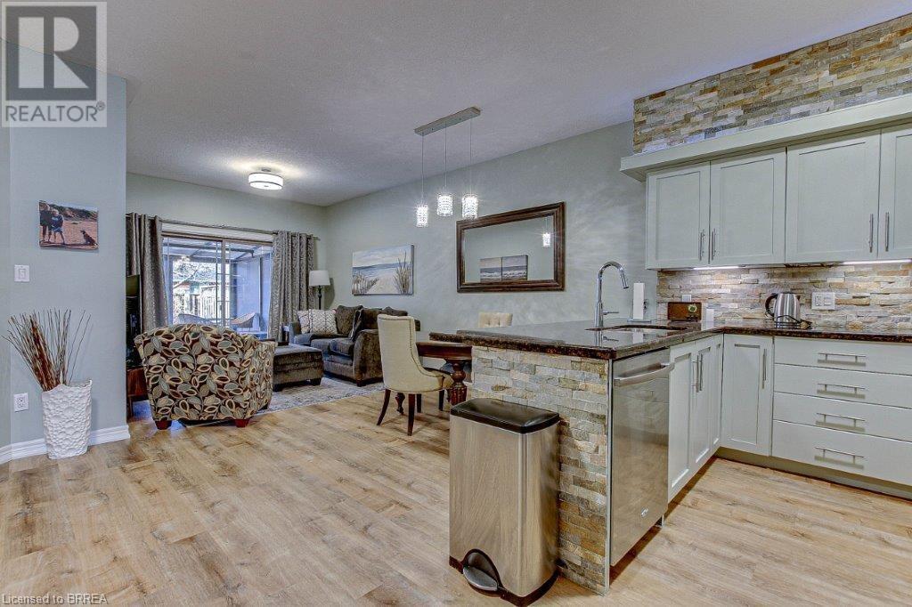 1038 COLBORNE Street Unit# 3