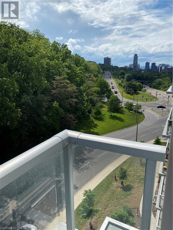 455 CHARLTON Avenue E Unit# 606
