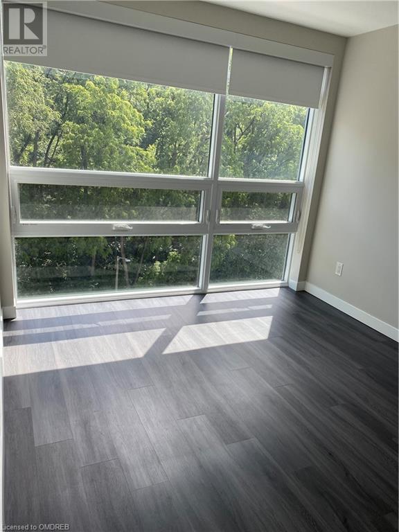 455 CHARLTON Avenue E Unit# 606