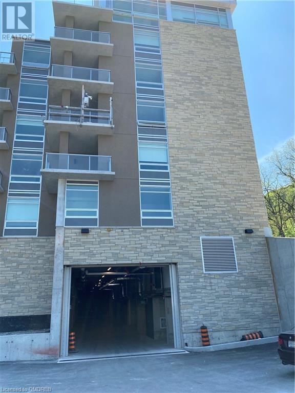 455 CHARLTON Avenue E Unit# 606