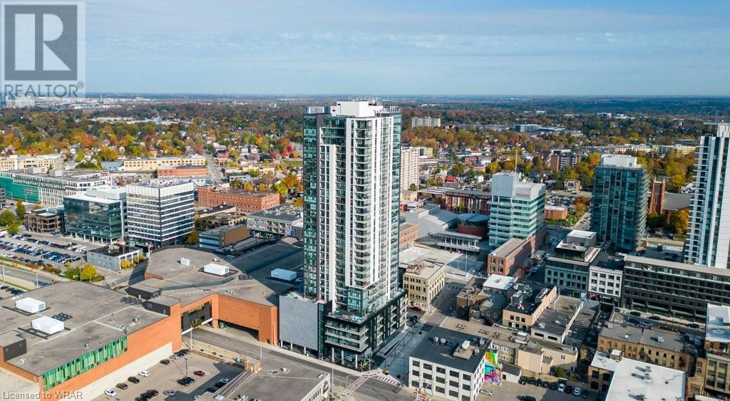 60 CHARLES Street W Unit# PH3105