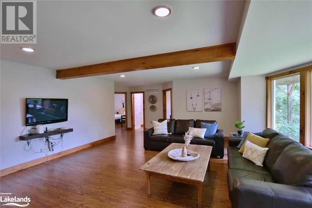 116 TYROLEAN Lane